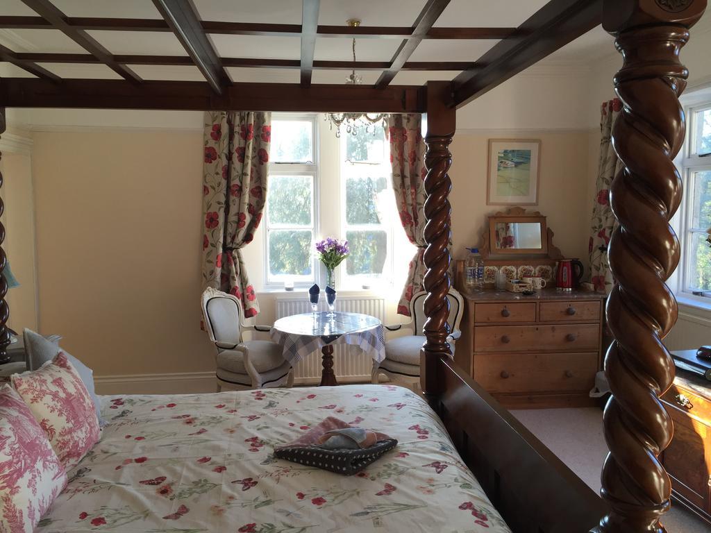 The Priory B&B Whitchurch  Phòng bức ảnh