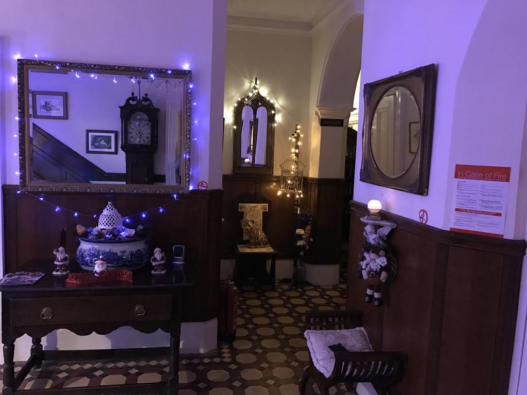 The Priory B&B Whitchurch  Ngoại thất bức ảnh